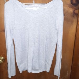 Fresh white sweater super cute and flattering
